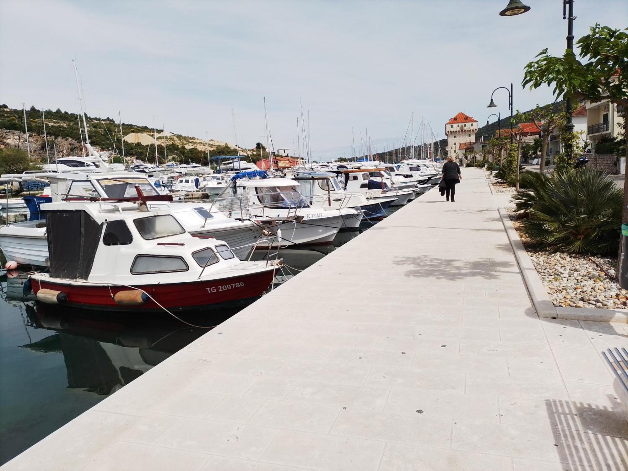 Apartment Mandi Marina